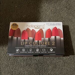Lip Culture 2 Matte Lipstick Set - Red and Pink Shades